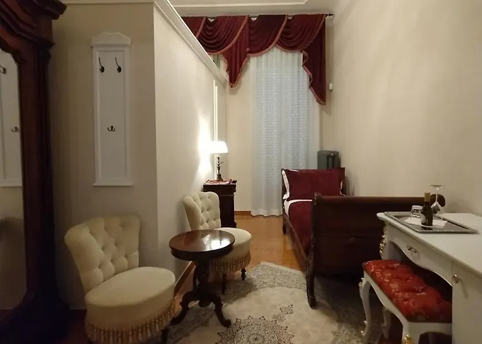 Nobili Libardi - Basevi ゲストハウス 4*