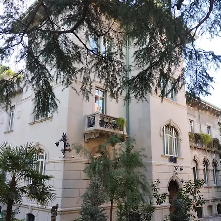 Nobili Libardi - Basevi بيت ضيافة