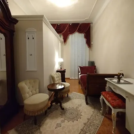 Nobili Libardi - Basevi Affittacamere 4*